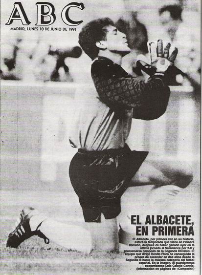 10/06/1991. Luis Gabelo Conejo da gracias a Dios por el Primer Ascenso del Alba a Primera División