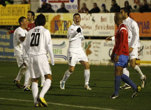 Dos de los tres goles anotados por el Albacete el año pasado en La Roda llevaron la firma de Victor Curto