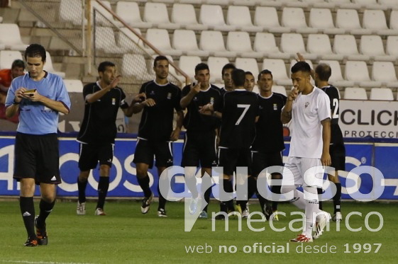 El gol del Cartagena supuso todo un jarro de agua fría para los jugadores albaceteños como reconocía Noguerol al final