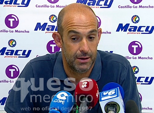 Alberto Monteagudo se mostró muy contento en sala de prensa tras ganar al Albacete