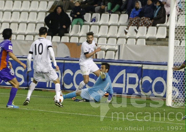 El primer gol del Albacete fue todo un jugadón de Raúl Ruiz que definió perfectamente Rubén Cruz
