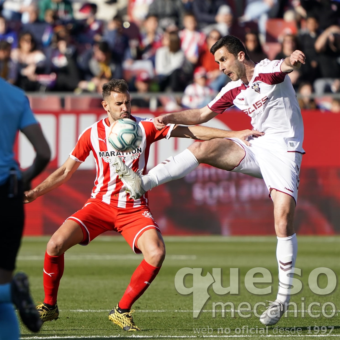 El uruguayo y ex-jugador del Albacete Cristian Stuani fue sometido a un férreo marcaje y apenas si tocó la pelota