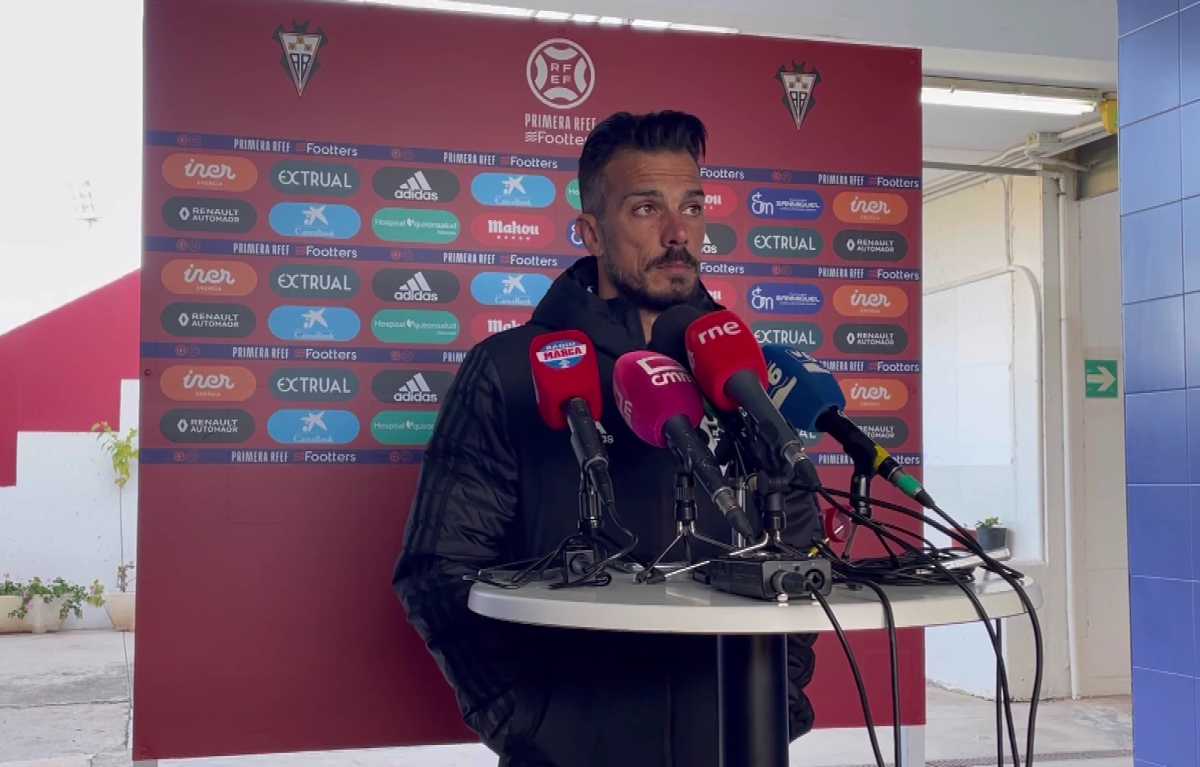 Rueda de prensa de Rubén de la Barrera en la previa del encuentro Albacete Balompié - Villarreal "B" C.F.