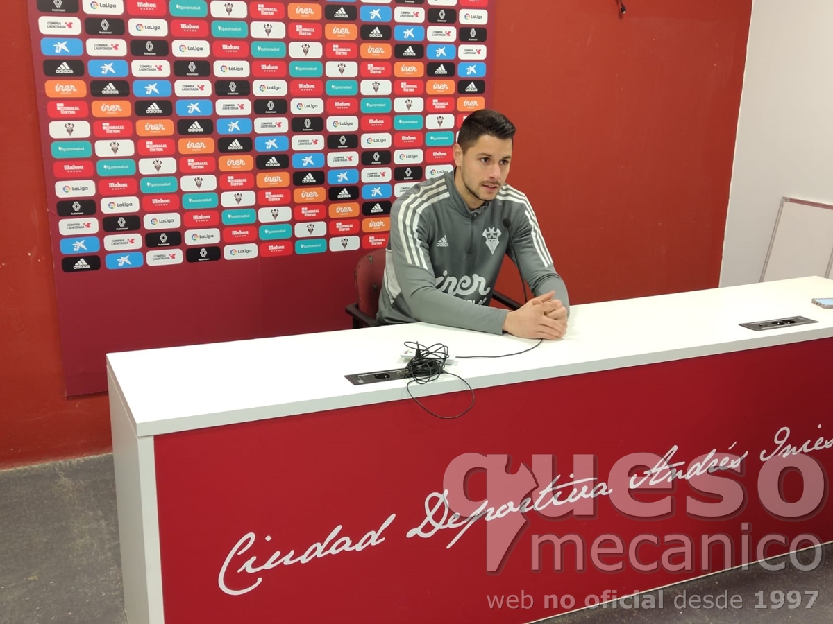 Rueda de prensa de Bernabé Barragán en la semana previa al encuentro del Albacete ante la Sociedad Deportiva Huesca