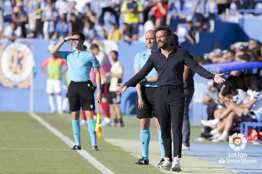 Rubén Albés muy contento tras el triunfo del Albacete ante el Leganés