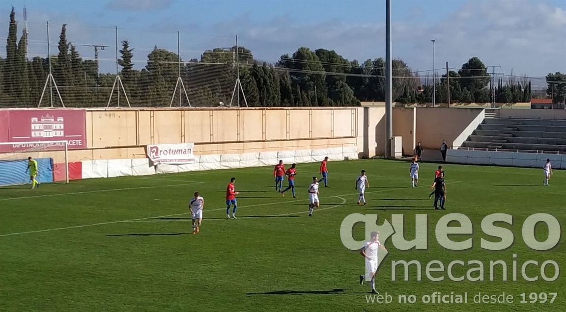 Tablas en el duelo provincial. Atlético Albacete 1 - La Roda 1